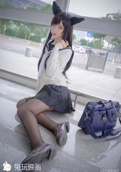 小婕子的第一次_国产剧超清在线观看